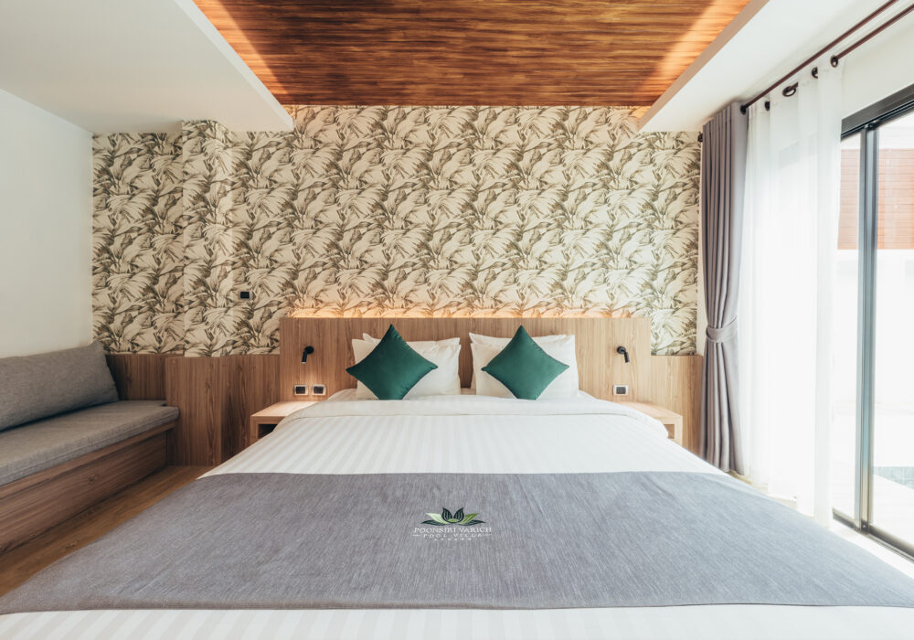 Master Bedroom Master Bedroom